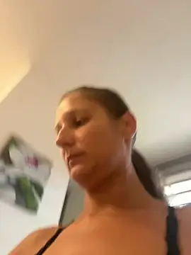 jennifer11772's Live XXX Chat