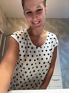 jennifer11772 Chat XXX in diretta