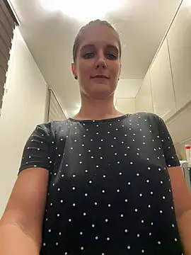 Chat +18 de jennifer11772 ao vivo