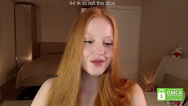 lulu_moonmoon's Live XXX Chat