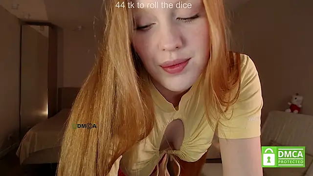 lulu_moonmoon's Live XXX Chat