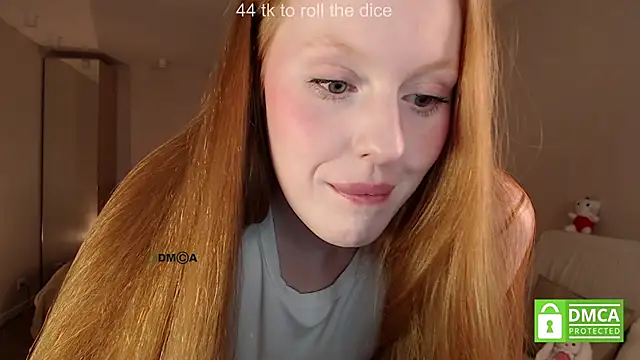 lulu_moonmoon's Live XXX Chat
