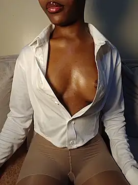 Sugardolly_ Chat XXX in diretta