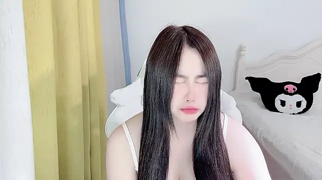 Thalassa__n Live XXX chat
