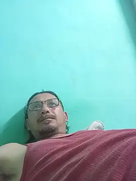 Andresguz35 Webcam show
