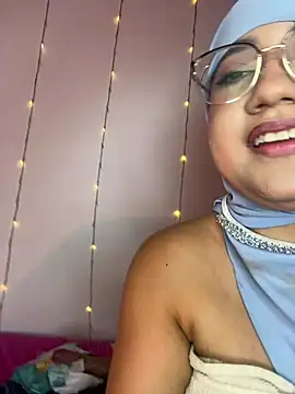 Maisa_issa Adlı Modelin Canlı XXX Sohbeti