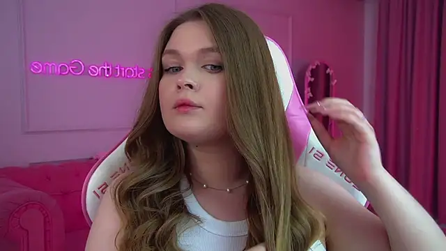 CrystalLyons Chat XXX in diretta