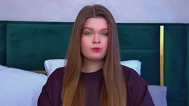 CrystalLyons Chat XXX in diretta