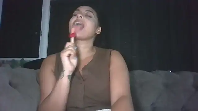 AriesBaddiee_'s Live XXX Chat