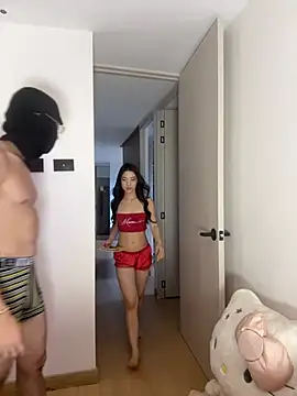 Sarah_cam06's Webcam Show