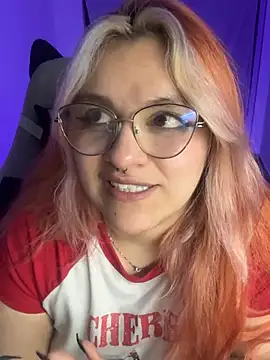 Sophia_Weest99 live-chat rom