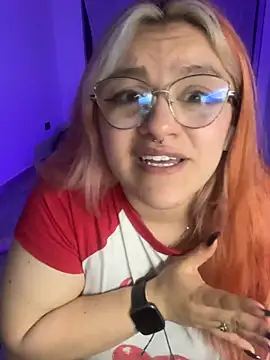 Sophia_Weest99n Live chat-huone