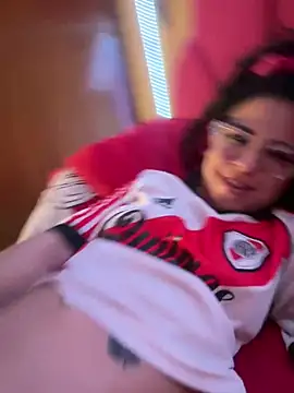 mariposapontiak420 Adlı Modelin Canlı XXX Sohbeti