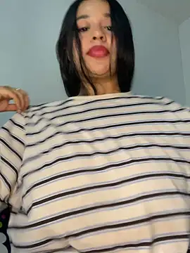 Aitana98_ – Naživo XXX chat