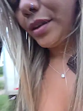 Chat XXX ao vivo de ZOE-LAKSMI