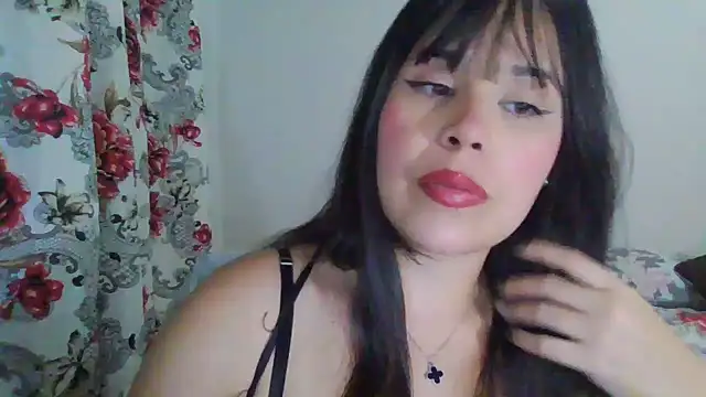 persefoonee30 Adlı Modelin Canlı XXX Sohbeti