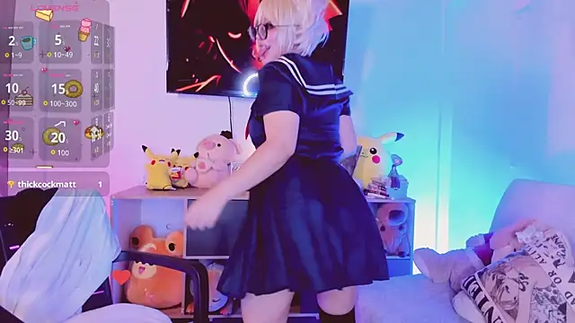 Lilith_Asamin Webbikameraesitys