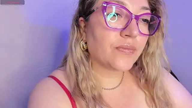 Naty_Mature_ 网络视讯表演