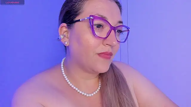 Naty_Mature_'s Webcam Show