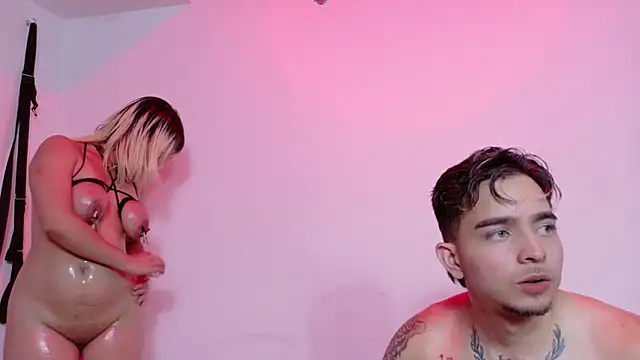 AliceandMax Webcam Show