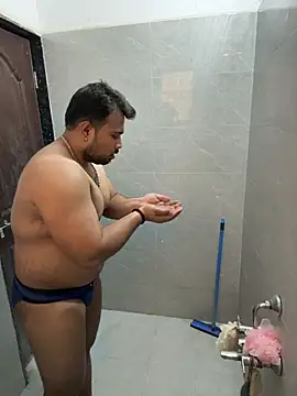 garuv8's Webcam Show