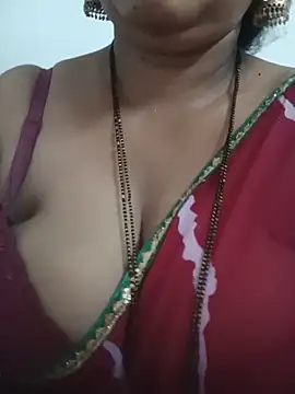 Nyra-23's Webcam Show