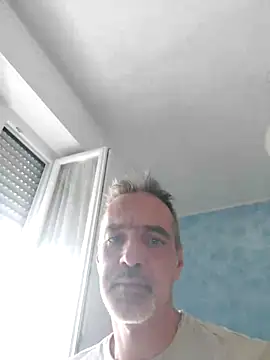 Marcolino183 Show in webcam