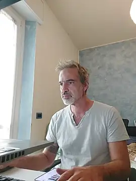 Marcolino183 Webcam show