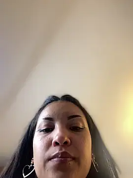 baby_lizy Chat XXX in diretta