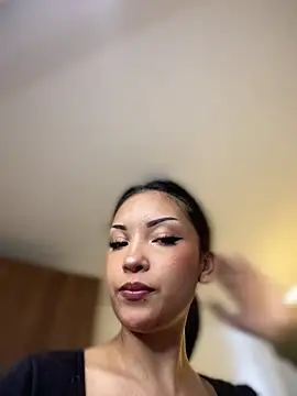 baby_lizy Chat XXX live