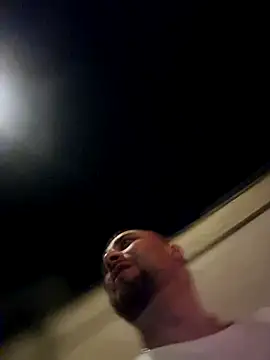 SakalMario webkamerás műsora