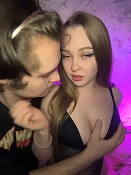 Show modela _Loveee_57 na web-kameri