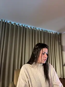 XXX chat uživo modela Zandrina