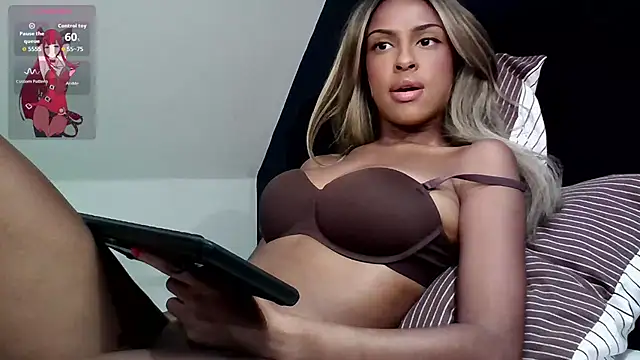 HaileyOaks' Live XXX Chat