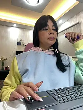 Czat XXX na żywo – Hot_beauty__