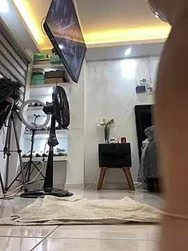 Hot_beauty__のライブXXXチャット
