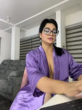 Chat XXX en directo de Hot_beauty__