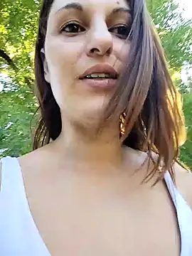 Vana-lova 网络视讯表演