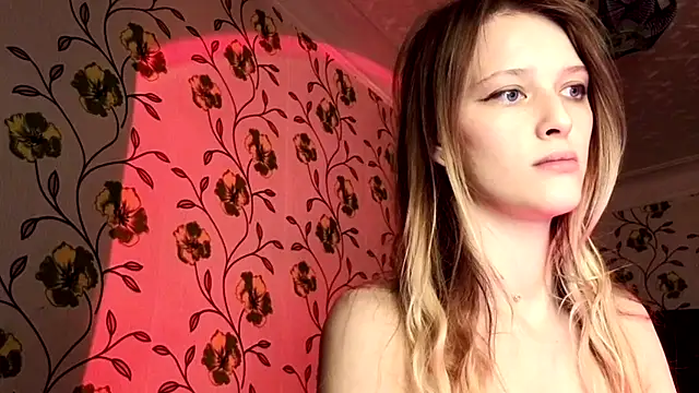 StarFrom_Hell Chat XXX in diretta