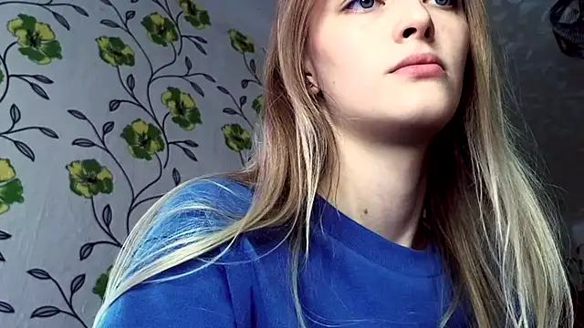 StarFrom_Hell's Live XXX Chat