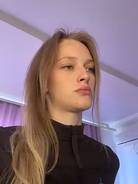 StarFrom_Hell's Live XXX Chat
