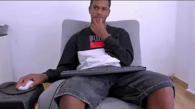 Show modela jack_crawfortt na web-kameri