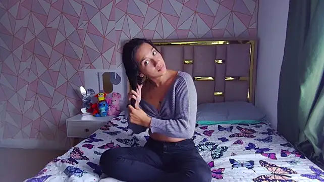 צ'אט XXX בשידור חי של Khatty_Love