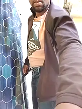 Booty_Shadaen Webbikameraesitys