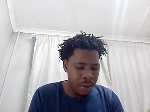 Webkamerová show dick4pussynot1but5
