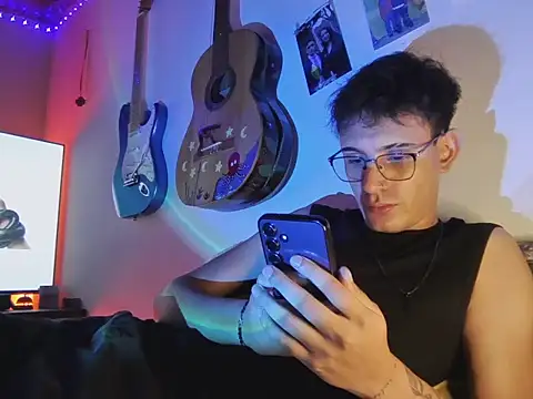 Johancitouwu webcam show