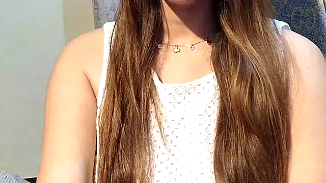 Nyra-Goddess Chat XXX live