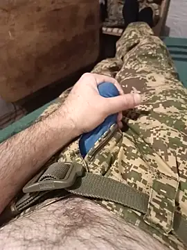 vladyslav18_ Adlı Modelin Web Kamerası Şovu