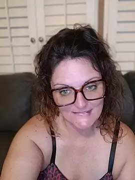 Chat XXX en directo de Harley428