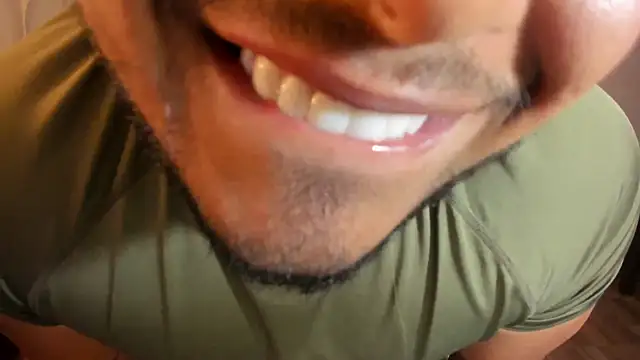 Camilo_caballero's Webcam Show